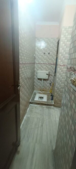 Bathroom in 2 BHK Independent House at Sector 47 – for Rent