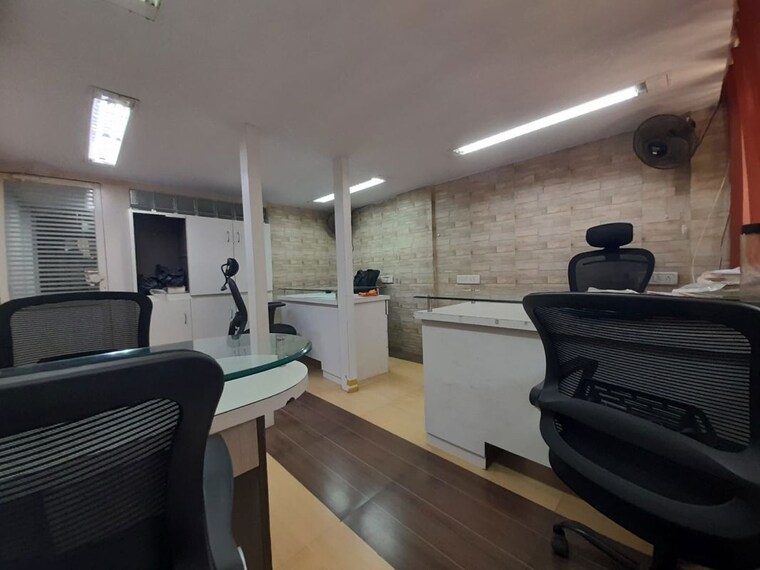 Team Area, royal-palms Commercial Office Space 400 Sq.Ft. In Goregaon East Mumbai 10406799