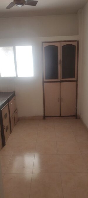 Room in 1 BHK Apartment at Anshul Shree Hans Garden, Dhanori – for Rent