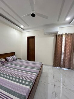 2 BHK Apartment For Rent in Lohgarh