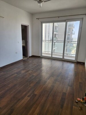 3 BHK Apartment For Rent in Conscient Heritage Max II, Sector 102