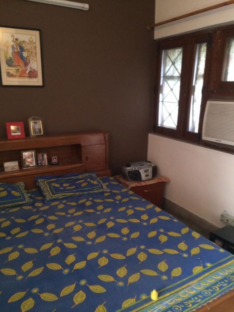Bedroom, sector 23 1 RK 100 Sq.Yd. Apartment In Sector 23 Gurgaon 10406933