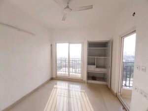 Room in 2 BHK Apartment at Trident Embassy, Sector 1 Greater Noida – for Sale