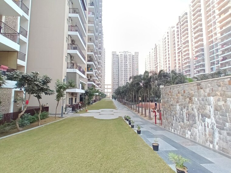 Exterior View, trident-embassy 2 Bedroom 990 Sq.Ft. Apartment In Sector 1 Greater Noida Greater Noida 10406976