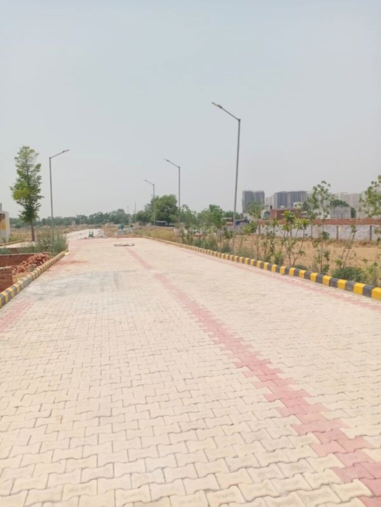 undefined, u i t  70 Sq.Yd. Plot In U I T Bhiwadi 10406986