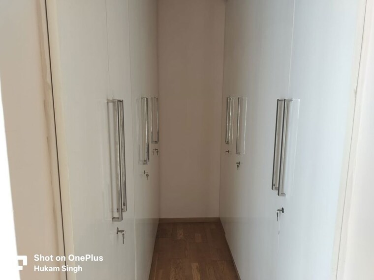 Bathroom, ireo-the-grand-arch 3 Bedroom 2434 Sq.Ft. Apartment In Sector 58 Gurgaon 10407000
