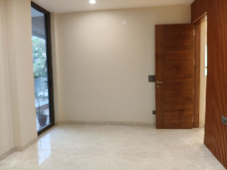 Room, dlf phase i 4 Bedroom 3000 Sq.Ft. Builder Floor In Dlf Phase I Gurgaon 10407012