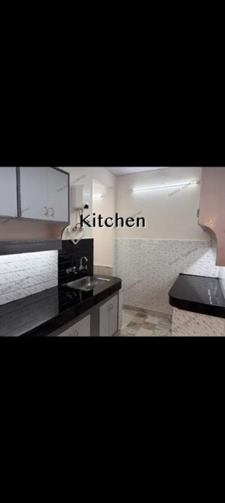 Kitchen, chittaranjan park 2 Bedroom 1250 Sq.Ft. Builder Floor In Chittaranjan Park Delhi 10407035