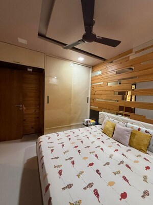 Bedroom in 2 BHK Apartment at Rohan Abhilasha 2, Wagholi – for Rent