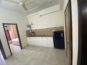 Bedroom in 2 BHK Builder Floor at Sector 43 – for Rent