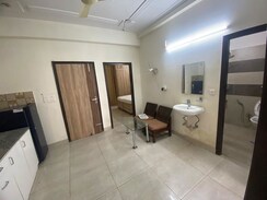 2 BHK + Study Room Builder Floor For Rent in Sector 43