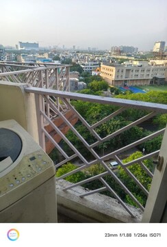3 BHK + Pooja Room,Servant Room,Study Room,Basement Apartment For Rent in Aims Golf Avenue I