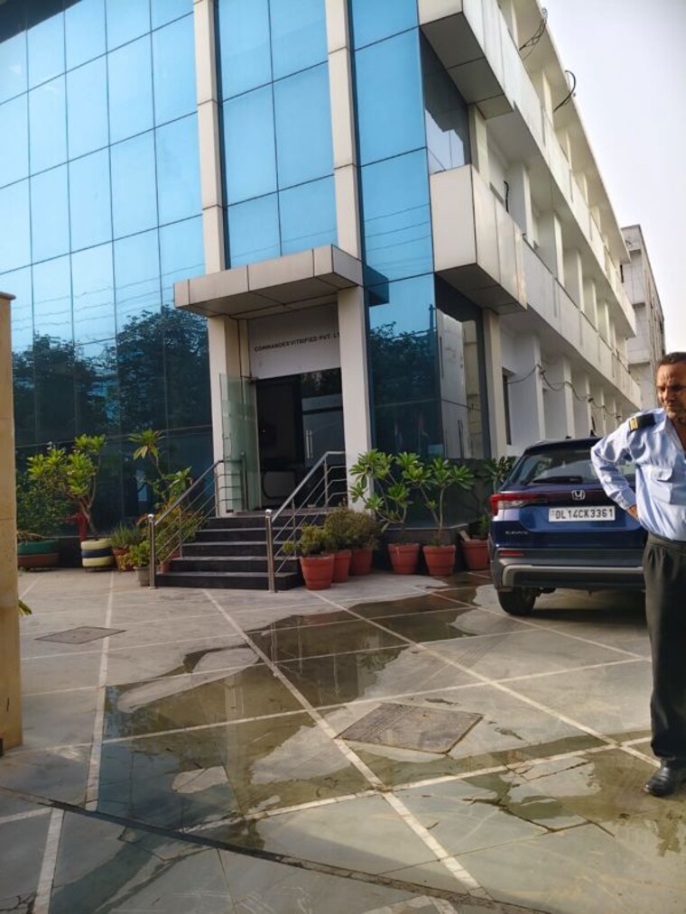 Exterior View, sector 63 Commercial Warehouse 4000 Sq.Ft. In Sector 63 Noida 10407077