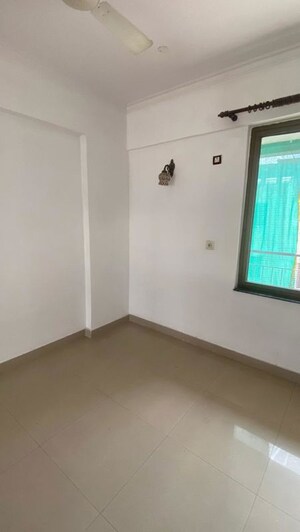 Room in 4 BHK Penthouse at AWHO Twin Towers PH4, Omega I Greater Noida – for Rent