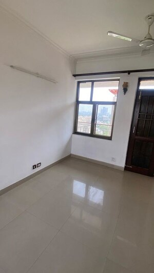 Room in 4 BHK Penthouse at AWHO Twin Towers PH4, Omega I Greater Noida – for Rent