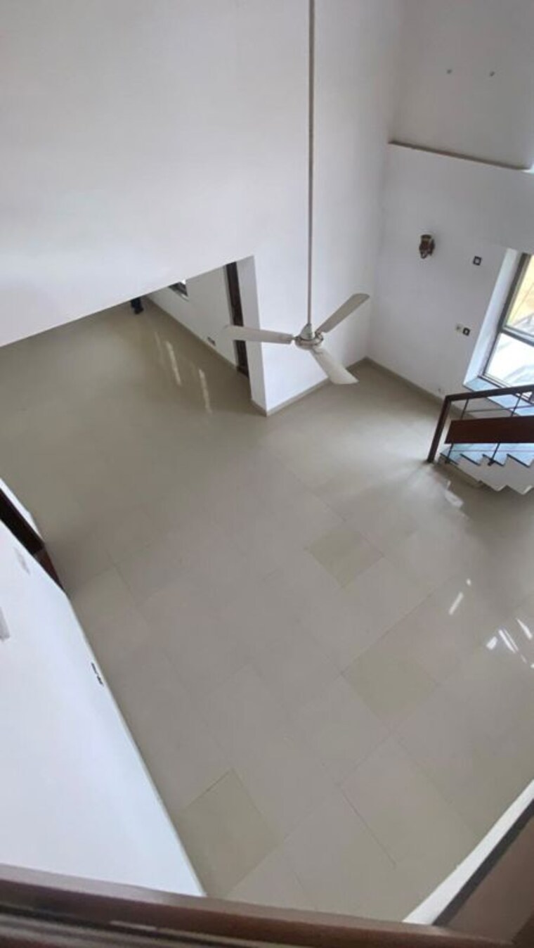 Team Area, awho-twin-towers-ph4 4 Bedroom 4000 Sq.Ft. Penthouse In Omega I Greater Noida Greater Noida 10407075