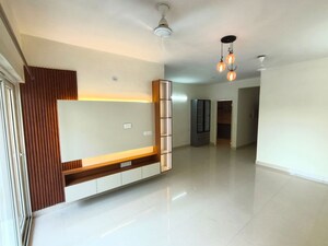 Room in 2 BHK Apartment at Pardos Okas Residency, Sushant Golf City – for Rent