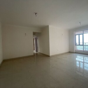 Room in 3 BHK Apartment at Emaar Imperial Gardens, Sector 102 – for Rent