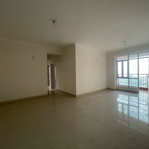 Room in 3 BHK Apartment at Emaar Imperial Gardens, Sector 102 – for Rent