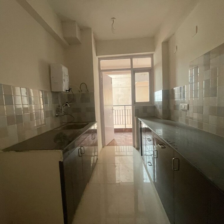 undefined, emaar-imperial-gardens 3 Bedroom 2025 Sq.Ft. Apartment In Sector 102 Gurgaon 10407119