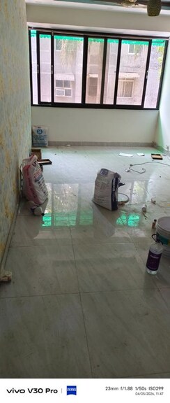 2 BHK Apartment For Sale in Vasundhara Enclave