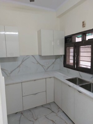 Kitchen in 3 BHK Builder Floor at Green Fields Colony – for Rent