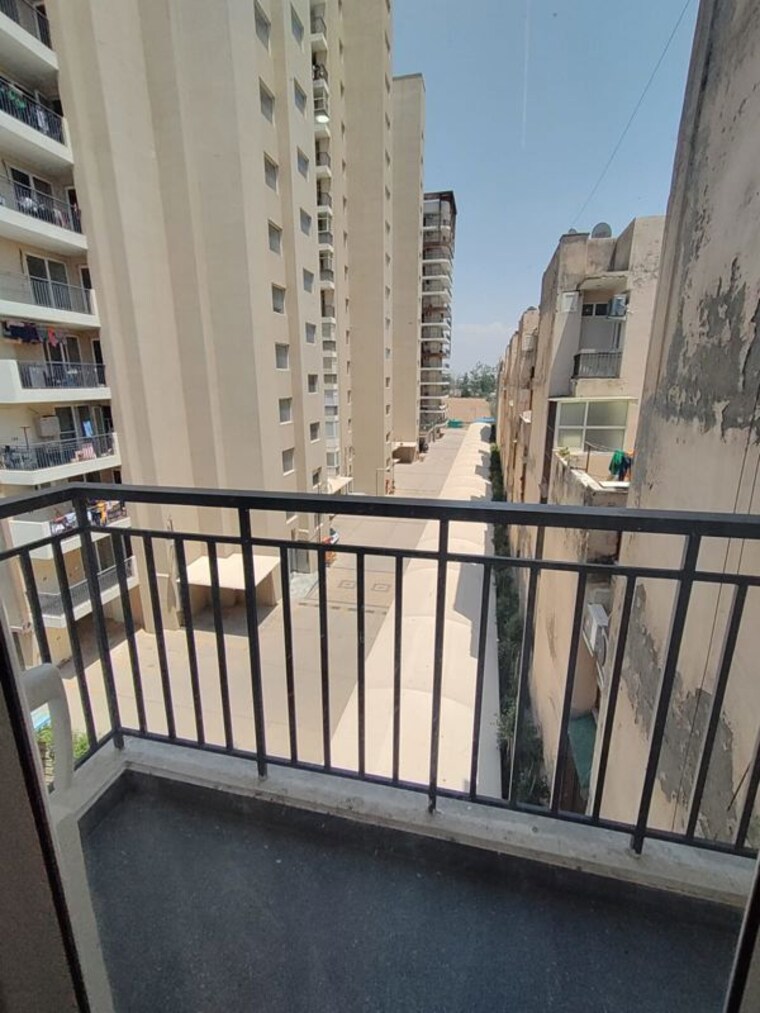 Balcony, aura-gazania 1 Bedroom 900 Sq.Ft. Apartment In Nabha Zirakpur 10407155