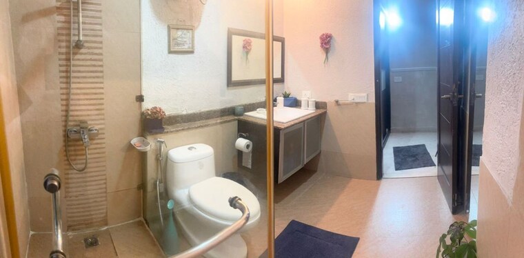 Bathroom, vipul-tatvam-villas 3 Bedroom 3000 Sq.Ft. Villa In Sector 48 Gurgaon 10407162