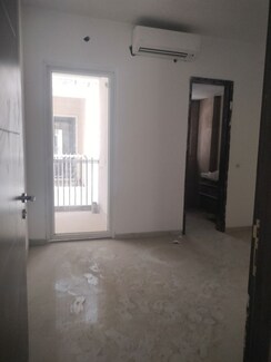 2.5 BHK + Study Room,Basement Apartment For Sale in Smart World Orchard