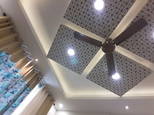 Furnished Amenities in 3 BHK Apartment at Parsvnath Planet, Gomti Nagar – for Rent