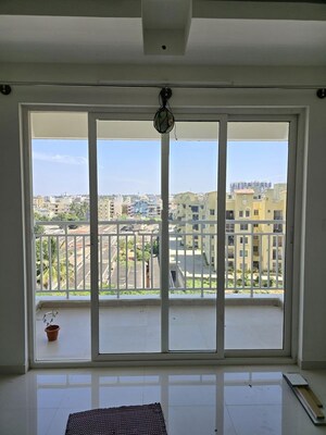 Room in 3 BHK Apartment at TVS Emerald Jardin, Singasandra – for Rent