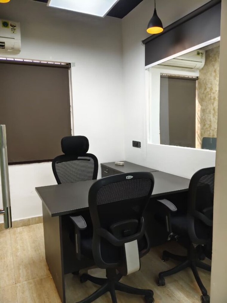 Team Area, sector 63 Commercial Office Space 4000 Sq.Ft. In Sector 63 Noida 10407147