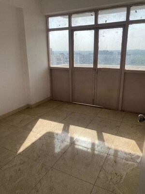 Room in 3 BHK Apartment at Sarvome Shree Homes, Sector 45 – for Sale