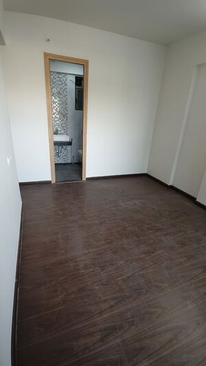 Room in 3 BHK Apartment at Rajesh Raj Infinia, Malad West – for Sale