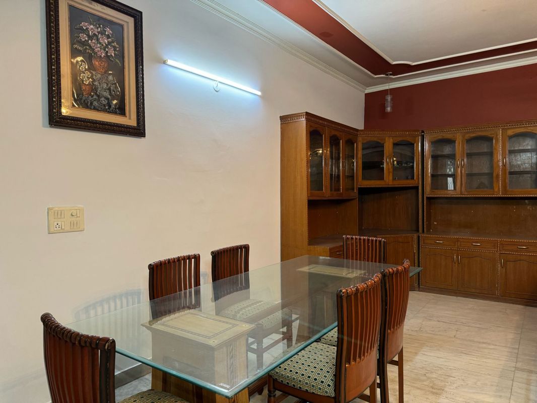4 BHK Apartment For Rent in Gulmohar Garden
