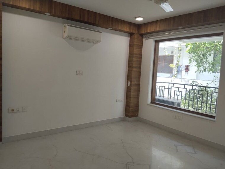 Room, maharani bagh 4 Bedroom 4500 Sq.Ft. Builder Floor In Maharani Bagh Delhi 10407211