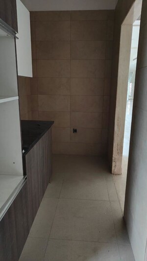 Bathroom in 5 BHK Penthouse at Mahindra Luminare, Sector 59 – for Rent