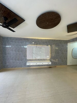 Furnished Amenities in 3 BHK Apartment at 3C Orris Greenopolis, Sector 89 – for Rent