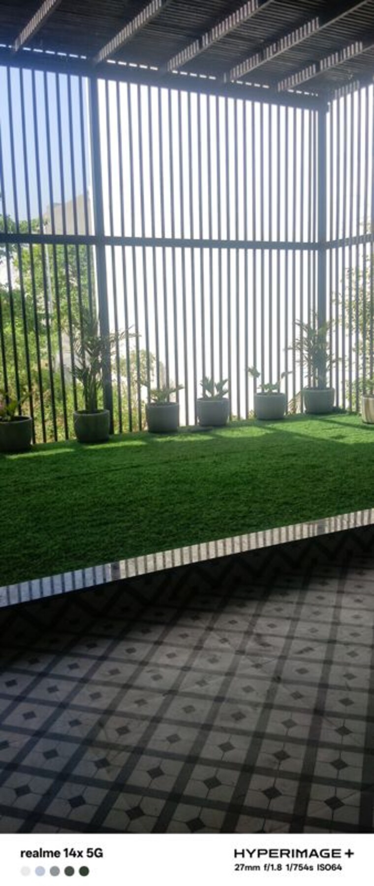Garden, sector 85 3 Bedroom 250 Sq.Yd. Builder Floor In Sector 85 Faridabad 10407362