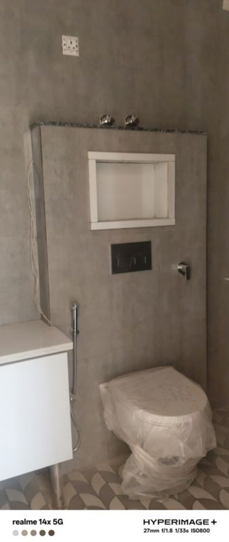 Bathroom, sector 85 3 Bedroom 250 Sq.Yd. Builder Floor In Sector 85 Faridabad 10407362