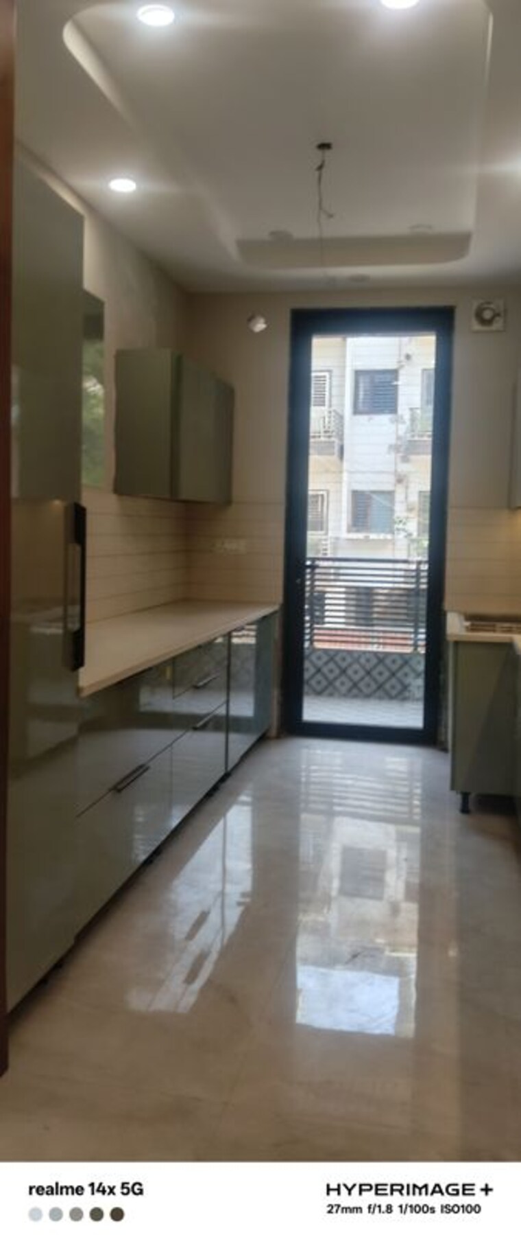 Kitchen, sector 85 3 Bedroom 250 Sq.Yd. Builder Floor In Sector 85 Faridabad 10407362