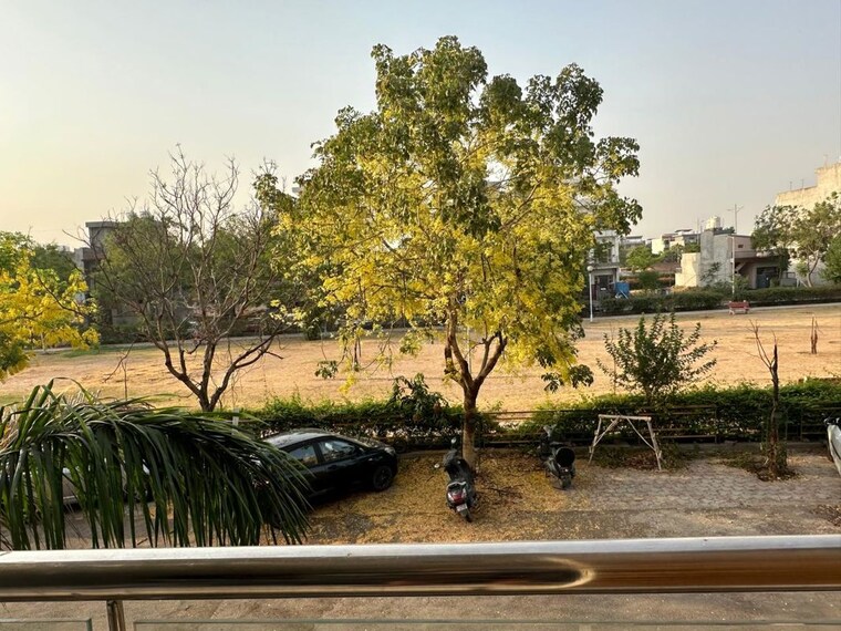 Garden, gmada-eco-city 2 Bedroom 200 Sq.Yd. Independent House In North Mullanpur Chandigarh 10407371