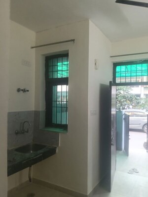 Room in 3 BHK Builder Floor at Sector 106 – for Rent