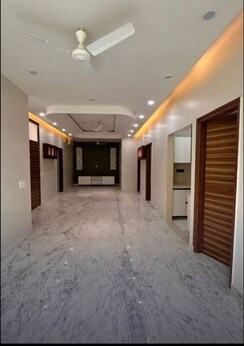4 BHK + Pooja Room,Servant Room Builder Floor For Rent in Sector 37