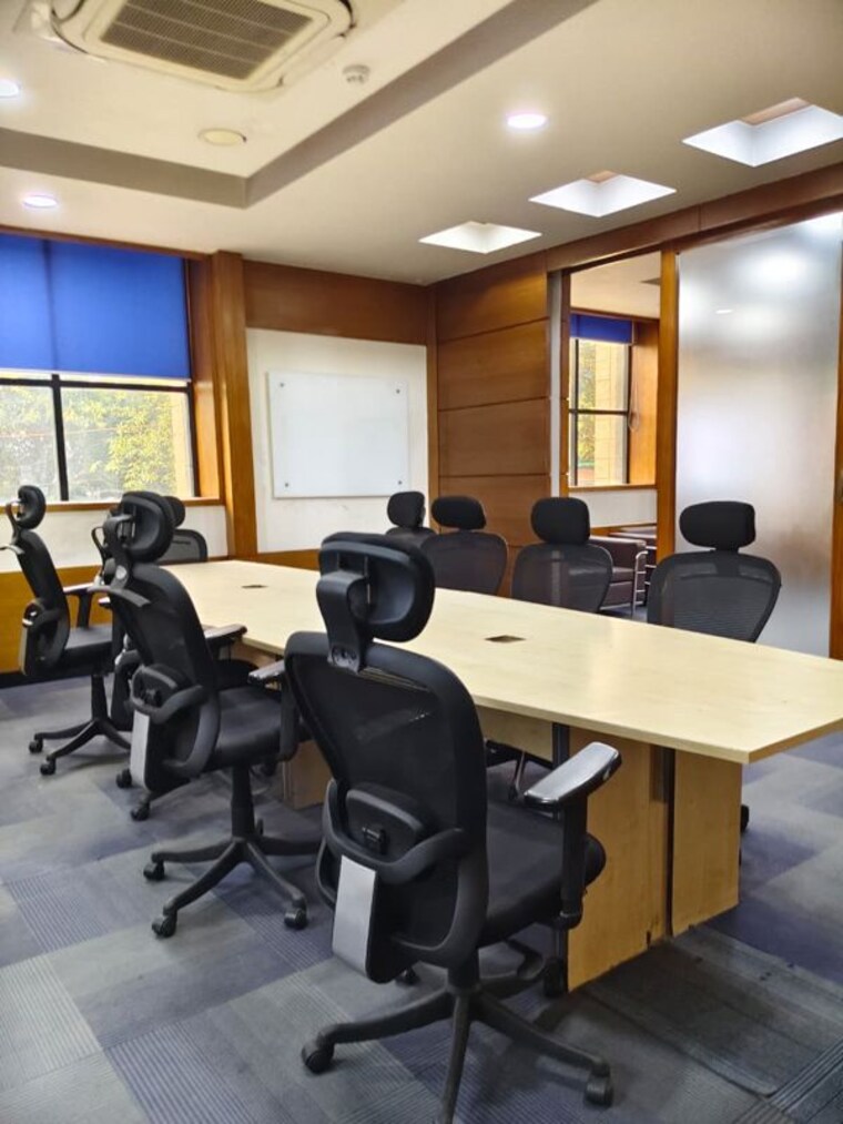 Team Area, sector 63 Commercial Warehouse 5500 Sq.Ft. In Sector 63 Noida 10407379