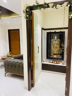 3 BHK + Pooja Room,Servant Room,Study Room,Extra Room,Basement,Store Room Apartment For Rent in Crown Whistling Woods