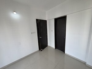 Room in 2 BHK Apartment at Sukhwani Sepia Phase 2, Tathawade – for Rent