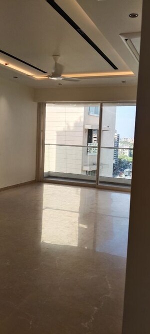Living Room in 3 BHK Apartment at Gurukrupa Alaknanda, Vile Parle West – for Rent
