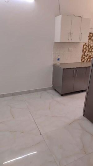 Bathroom in 2 BHK Apartment at Sunshine Enclave, Vip Road – for Sale