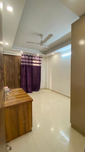 Bedroom in 2 BHK Builder Floor at Saket – for Rent